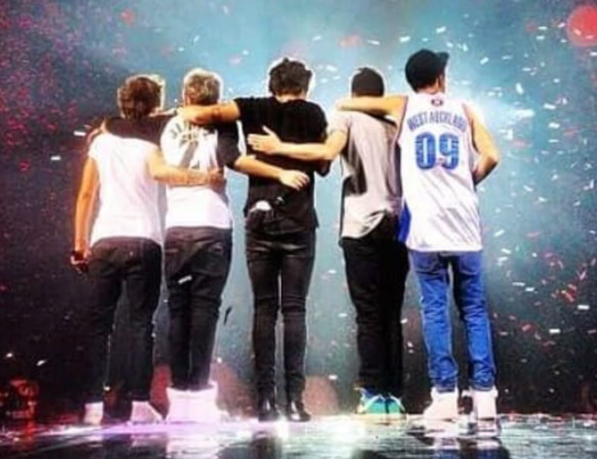 my fav 1D and solo song from each album! - Music hypelist by sadie styles 馃挌