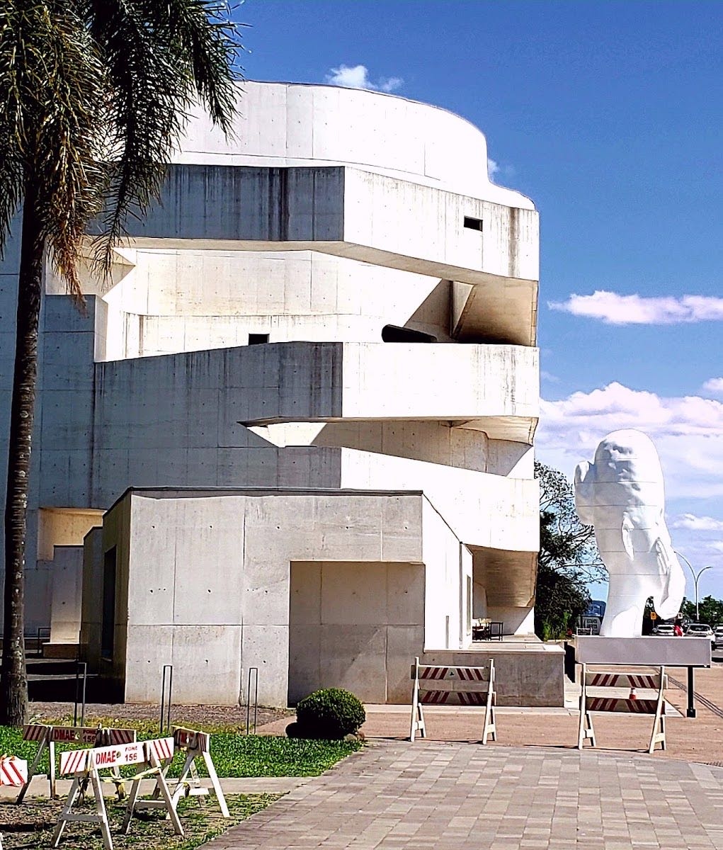 Fundação Iberê - Tem que ir sem mais!