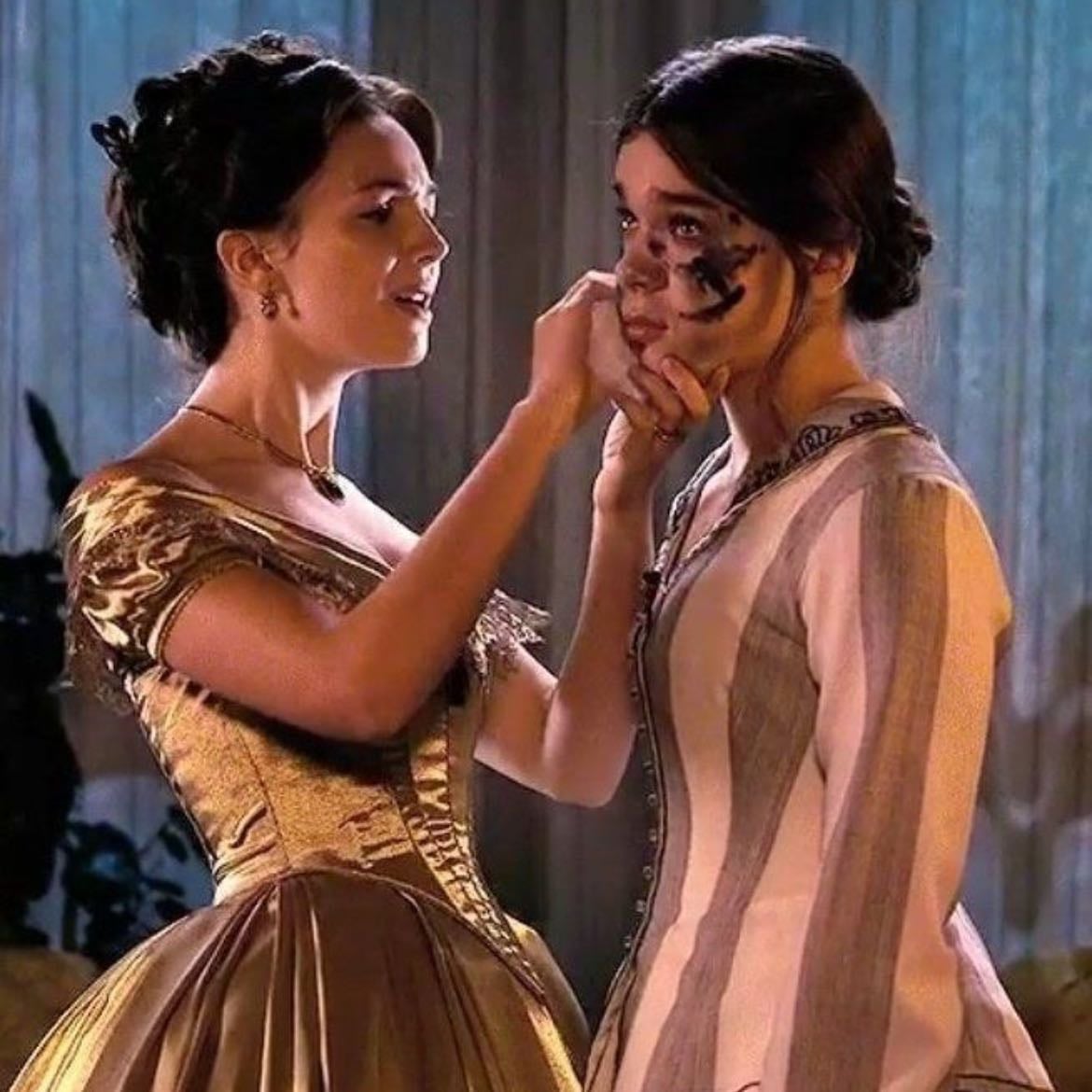 emisue - Dickinson