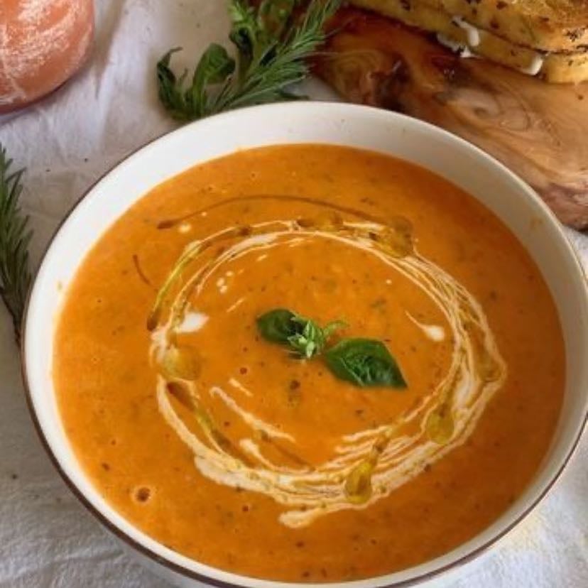 sopa de tomate