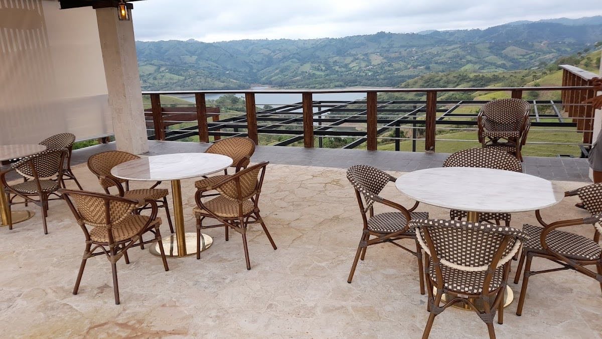 AquaVista Restaurant