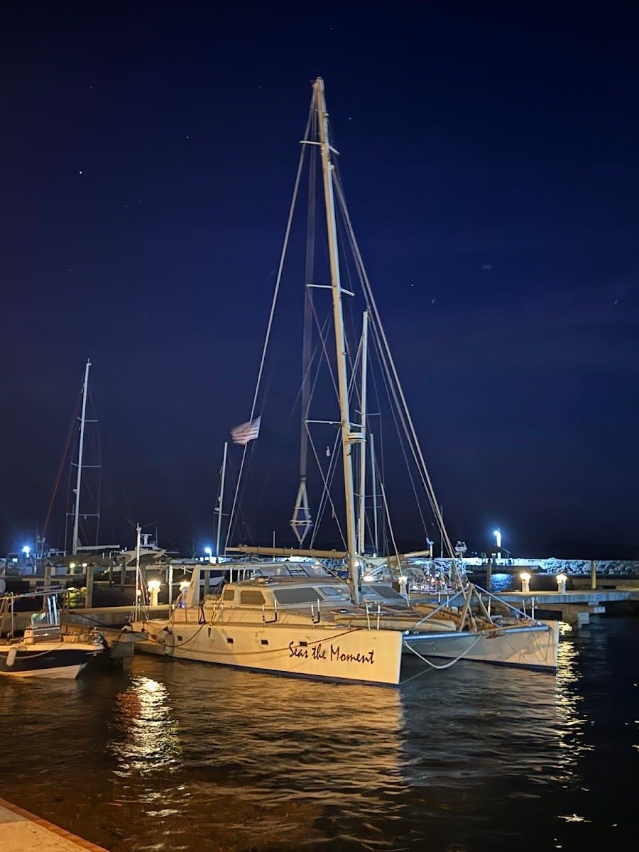 The Bannister - Hotel & Yacht Club