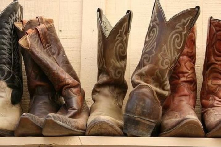 ride at dawn - cowboy themed party with a showdown at the end & custom hats