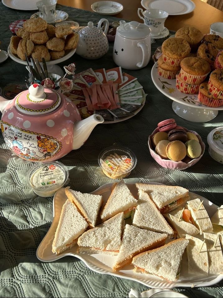 tea party - with scones