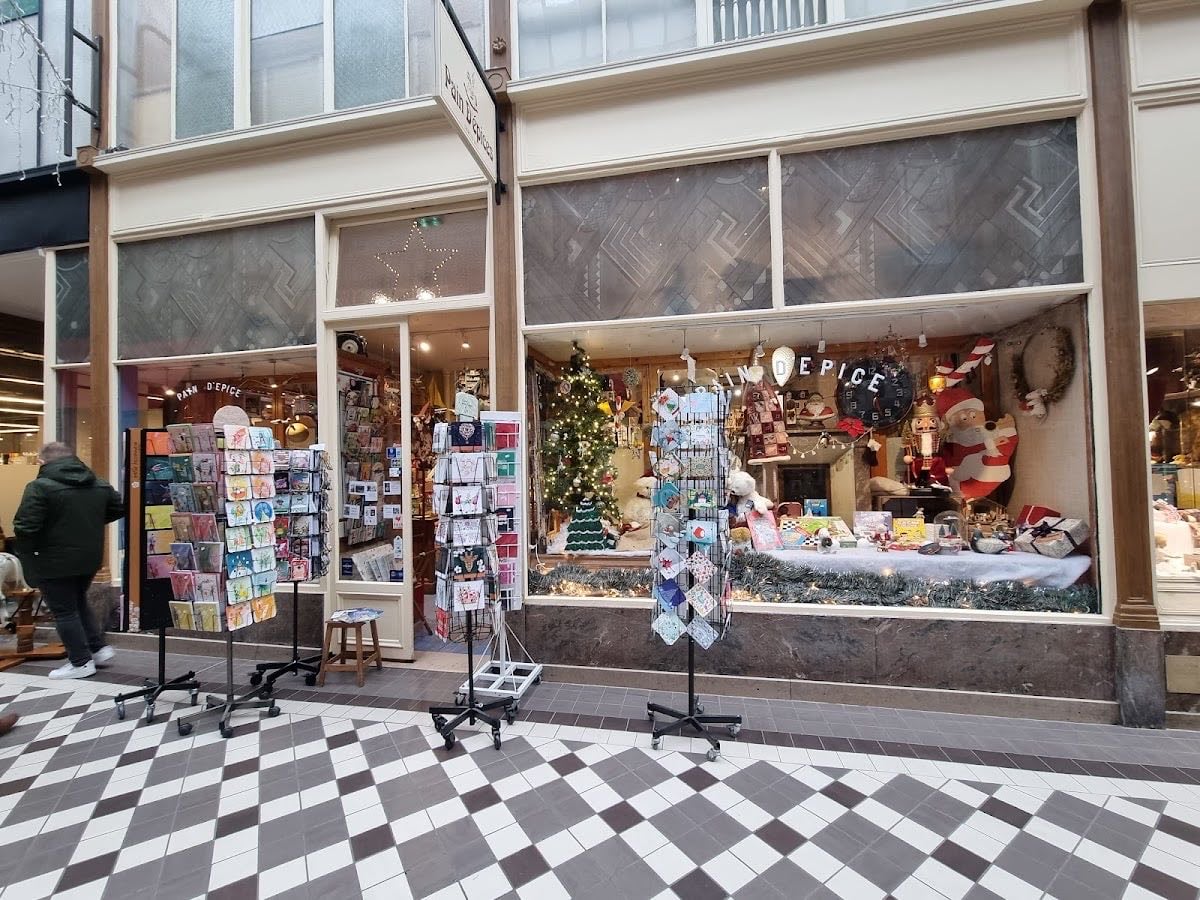 Pain d'Ăpices - Boutique jouets et souvenirs