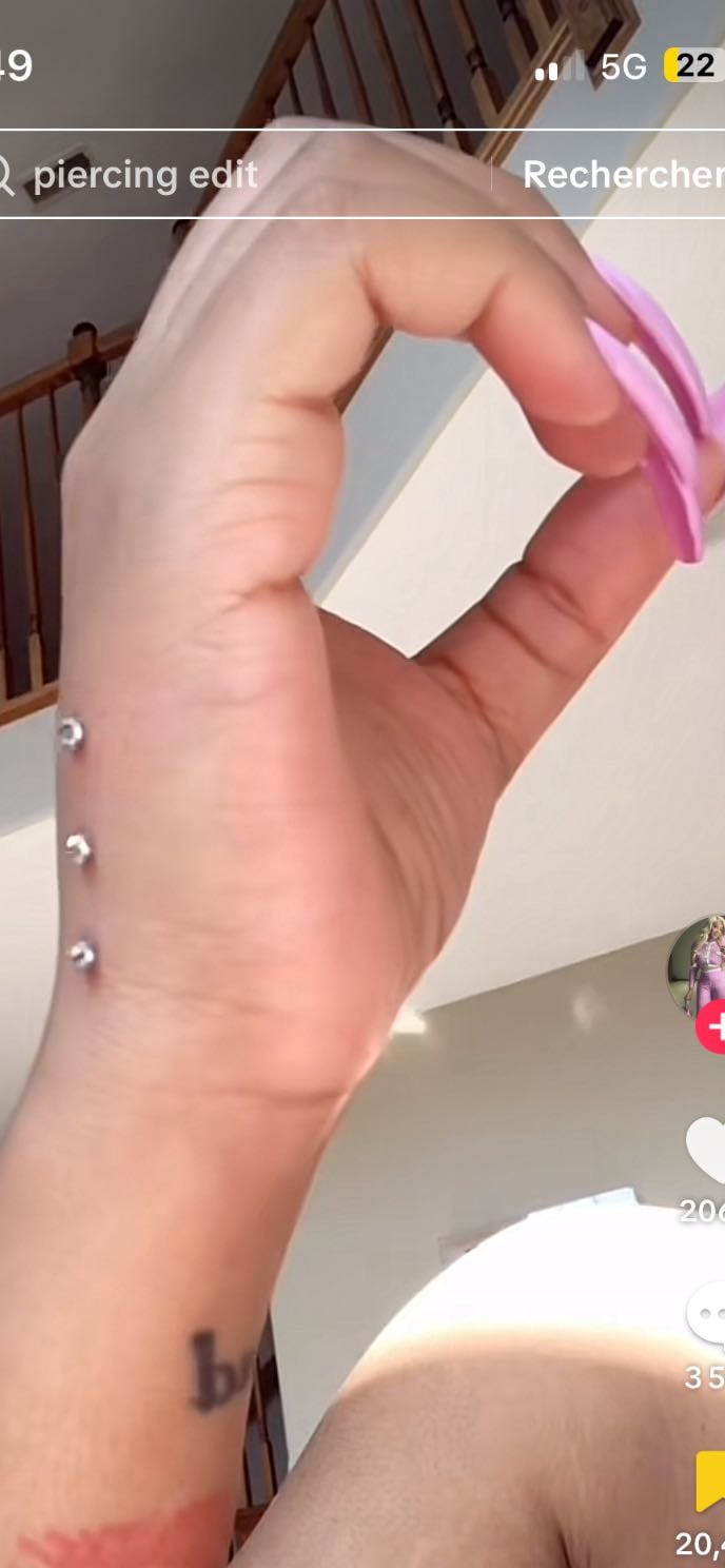 hand