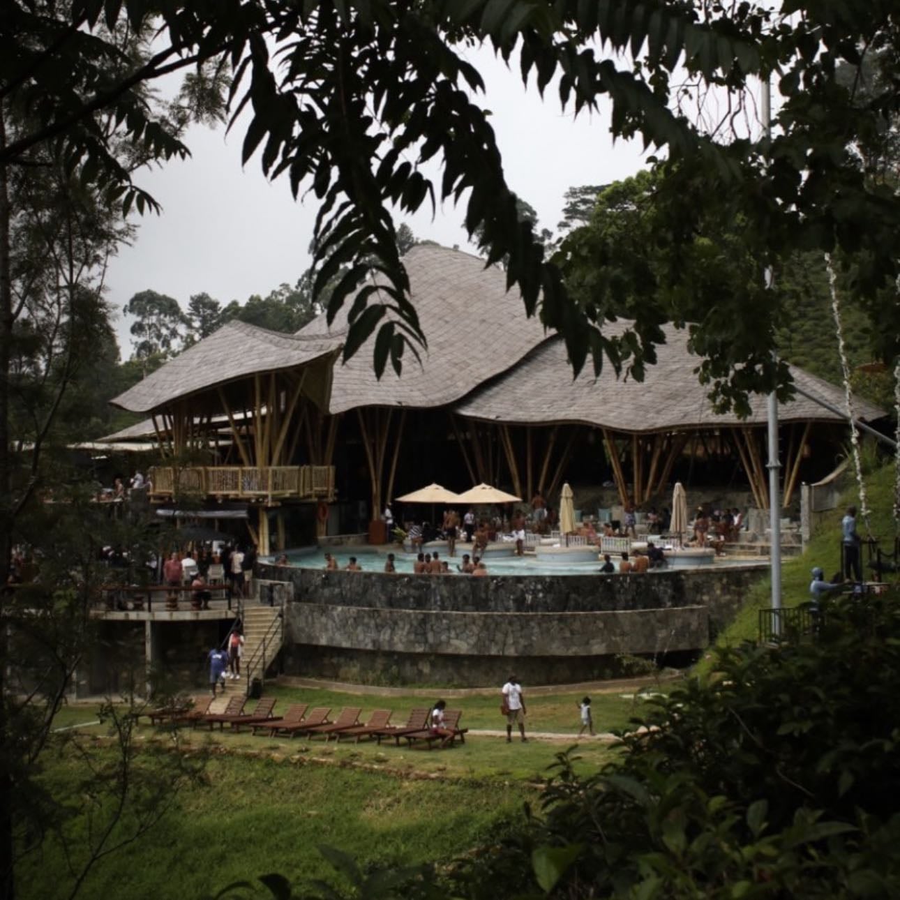 Ravana Pool Club - Una de las sorpresas que encontramos en Little Adam’s Peack