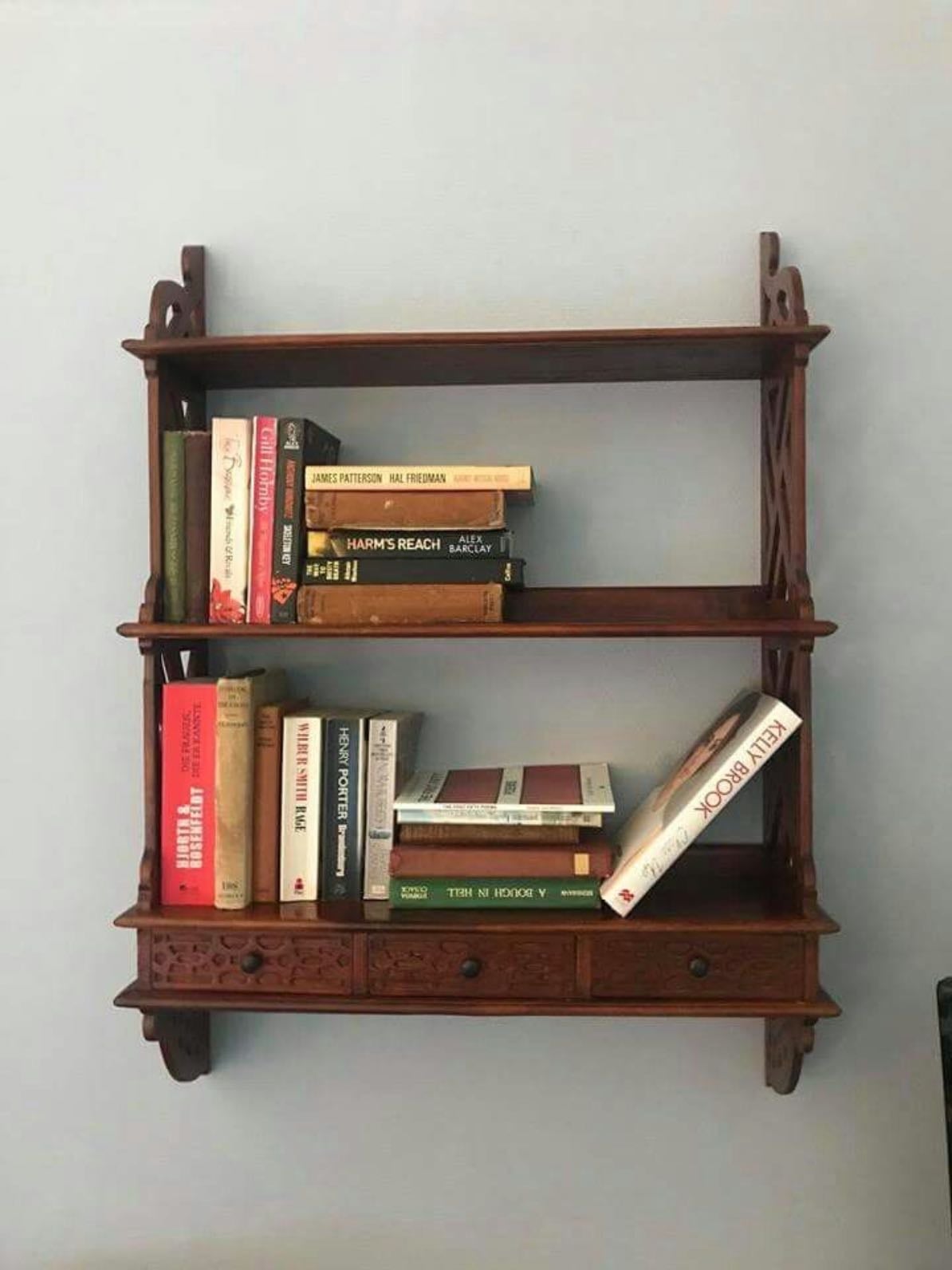 Book shelf