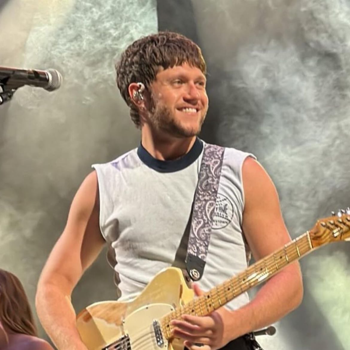Niall Horan!!💗 - He’s so sweet and kind to everyone, he makes me feel like I’m important and he gives me a reason❤️