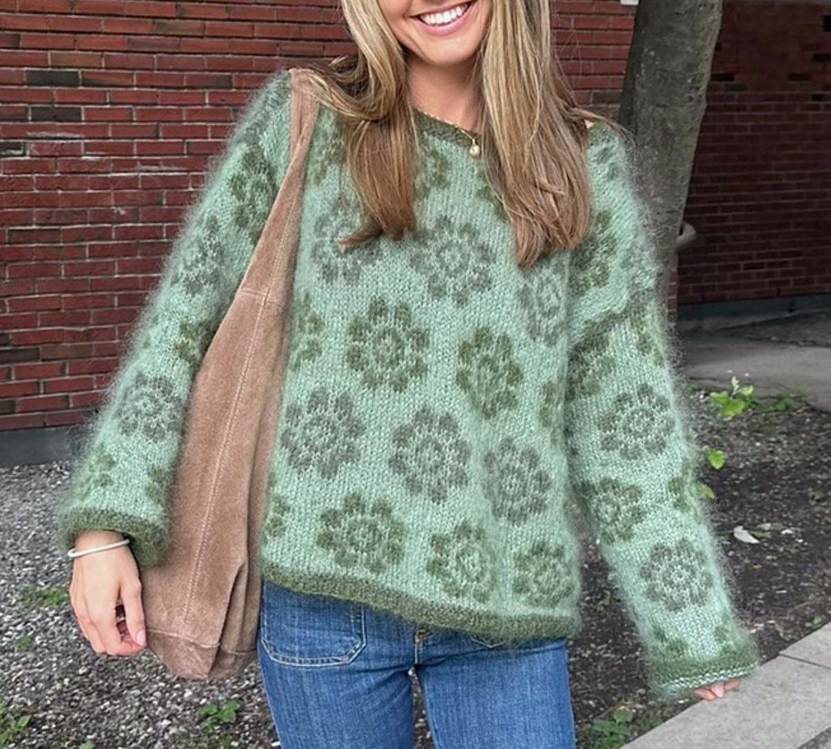 Mari sweater pattern by knitby_roen / Mari Skrindo - Ravelry