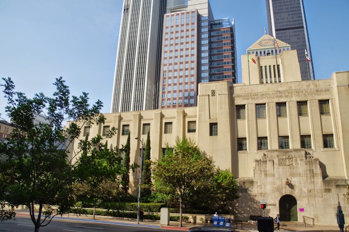 Los Angeles Public Library