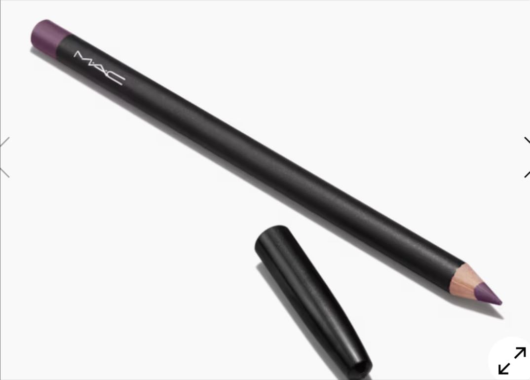 Lip pencil cyber world