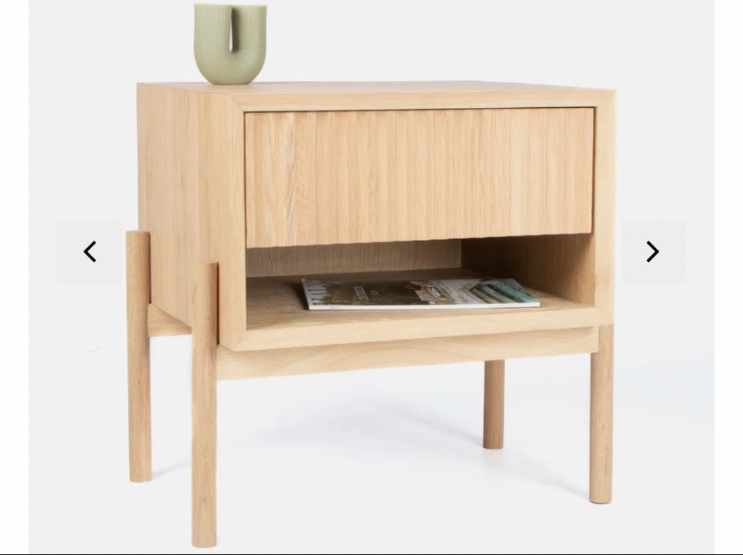 COPENHAGEN FLUTED BEDSIDE TABLE - LIGHT OAK