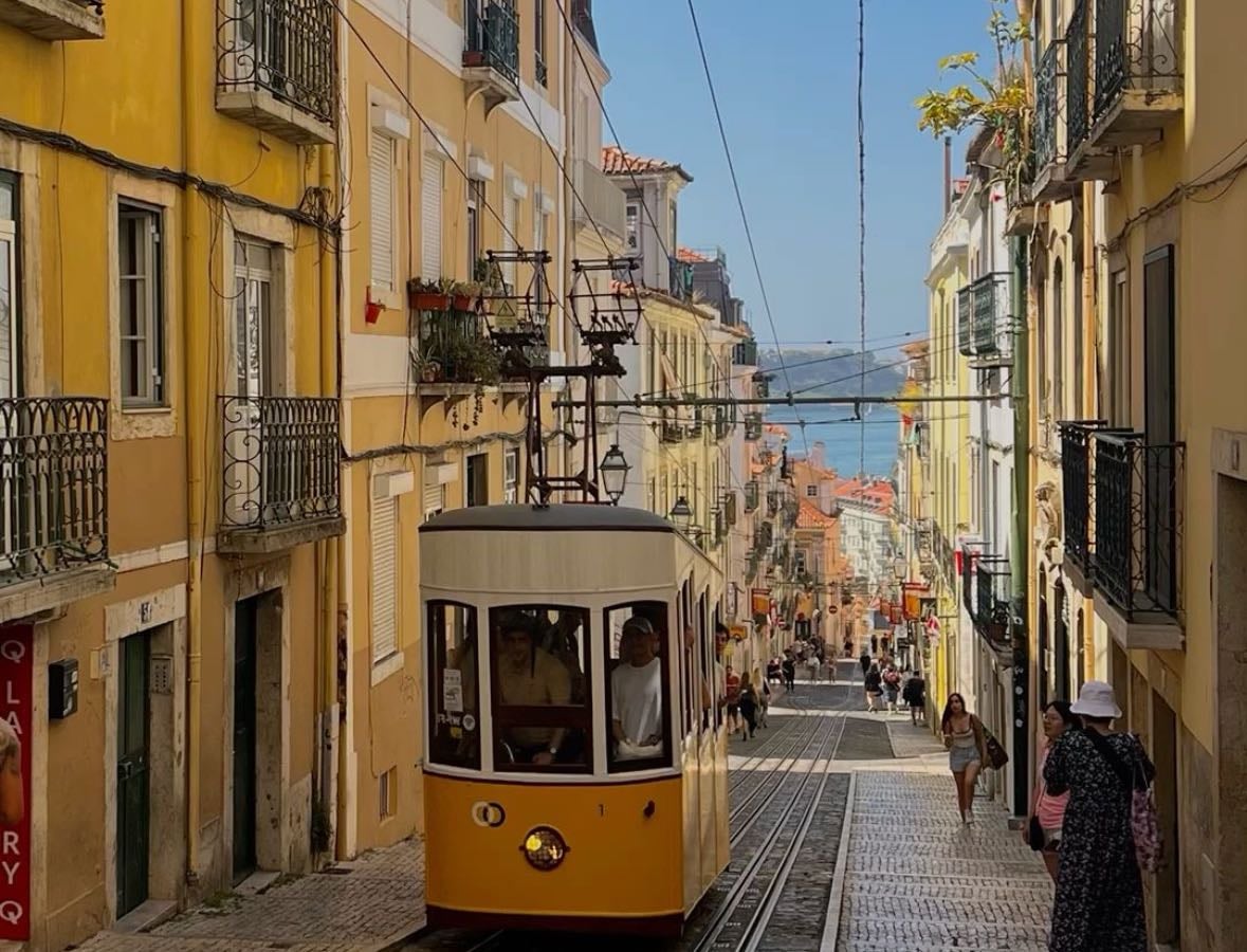 MUST try LISBON - Places hypelist by Cristina Del Rio