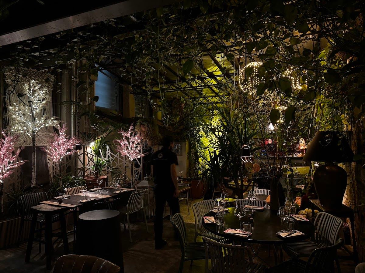 Antidoto Bistrot, Lucanda di una giapponese