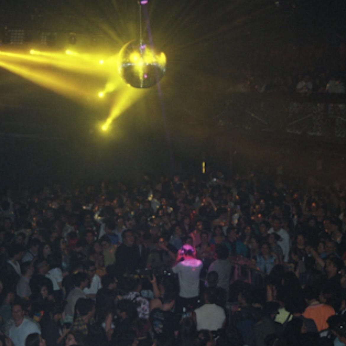 Discofobia - Dance & Nightclub