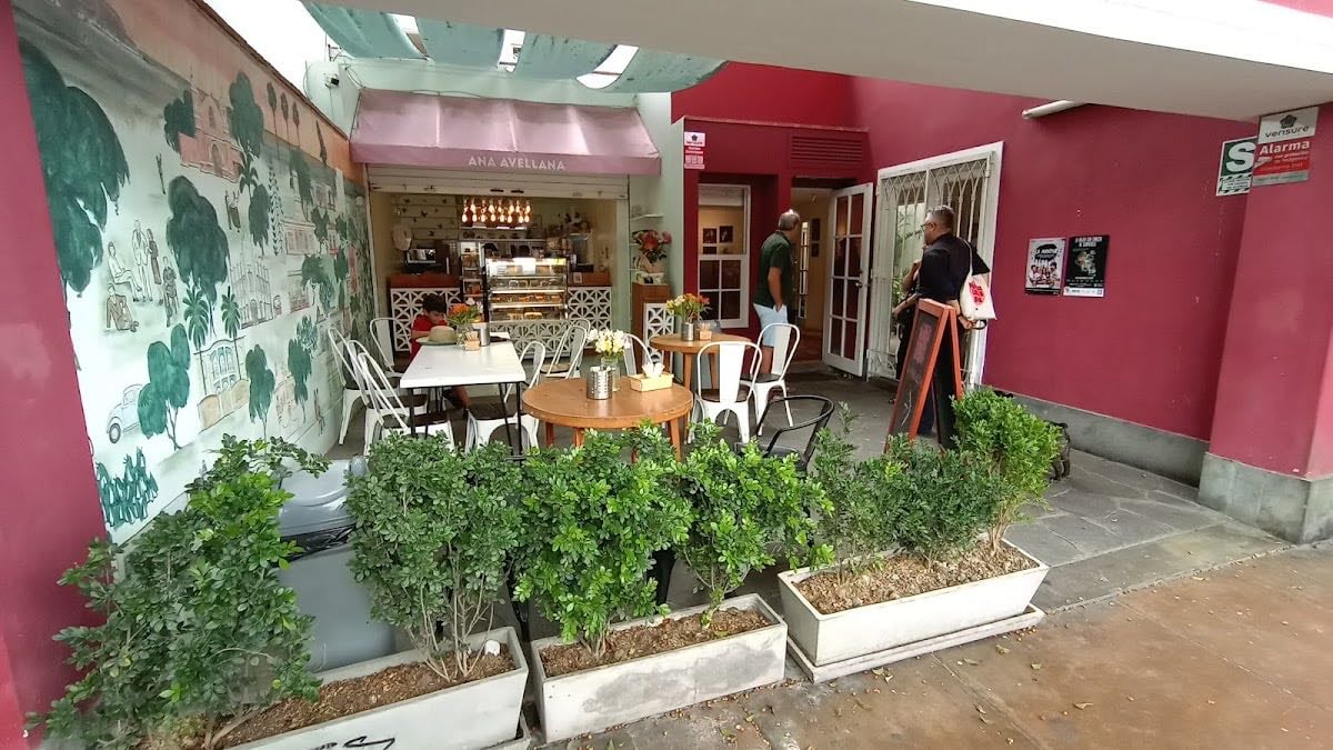 Libreria La Rebelde - Gallery, Bookstore
