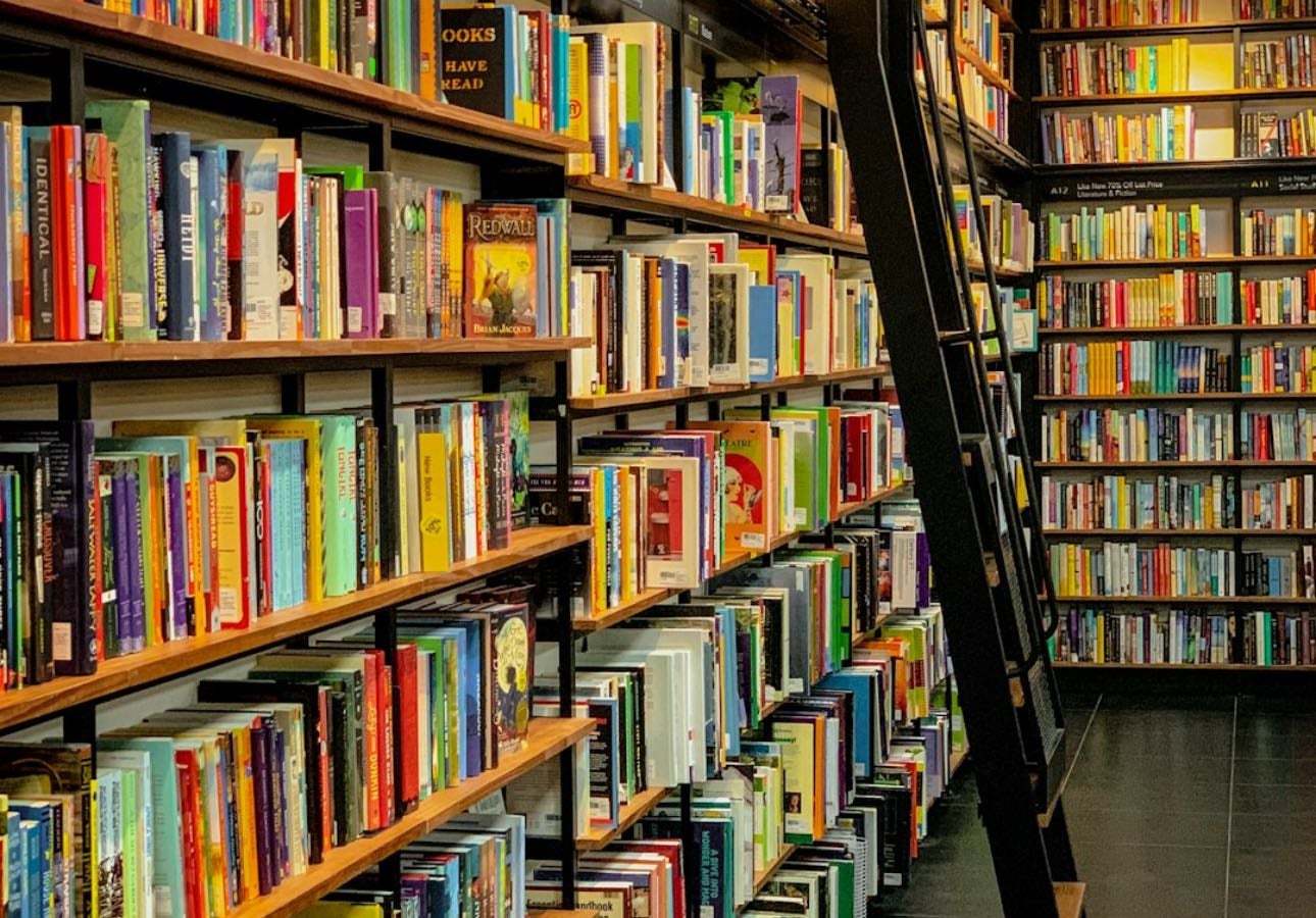 Books - Books hypelist by Matt Burek