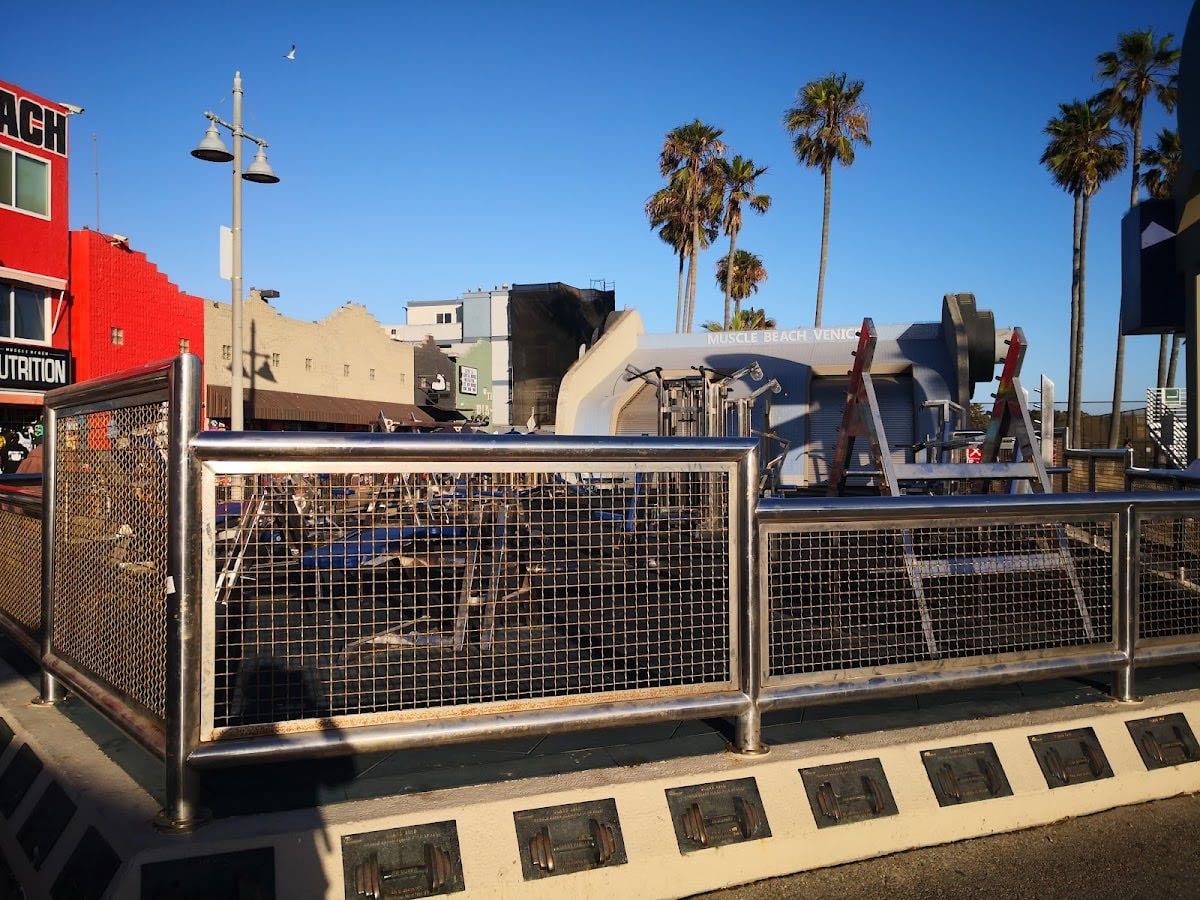 Muscle Beach Venice Hall of Fame Betty Weider
