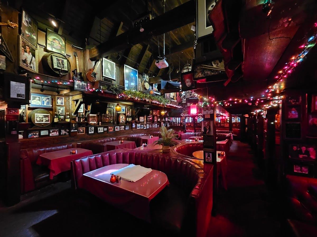 Rainbow Bar & Grill