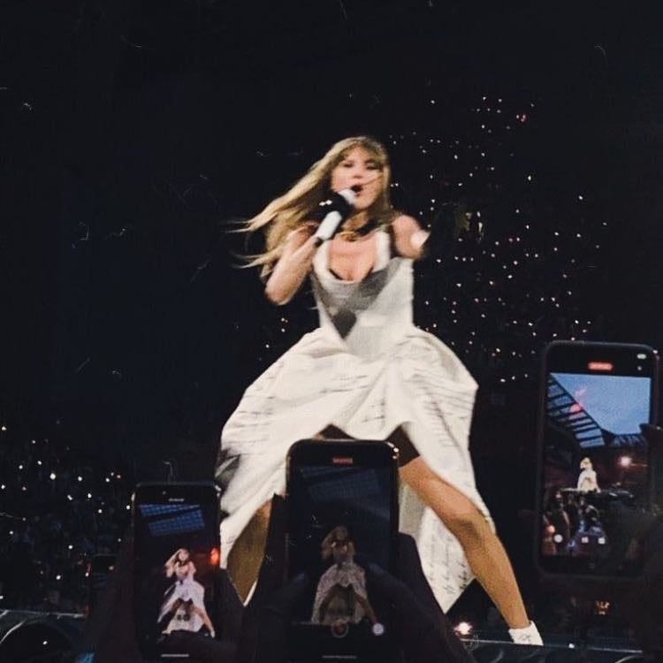 Taylor 🫶🏻 - i will never not be obsessed with the way taylor can tell a story, and the way her songs have found a way to make every girl (including me) feel so seen