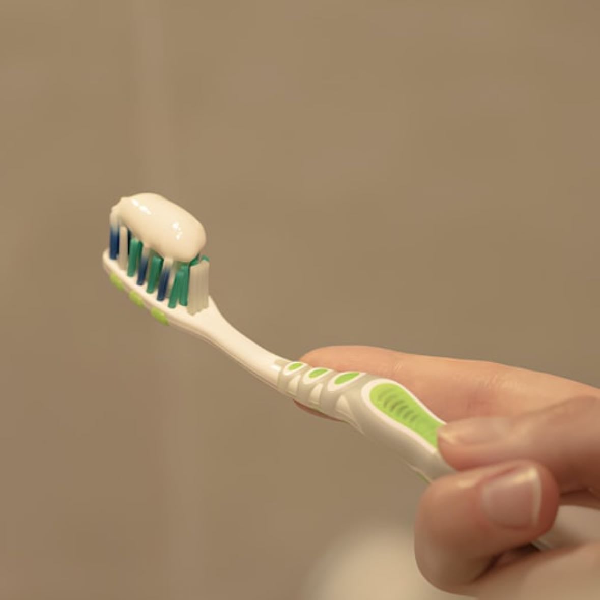Lavarme la boca - -Pasta de dientes
-Enguaje Bucal