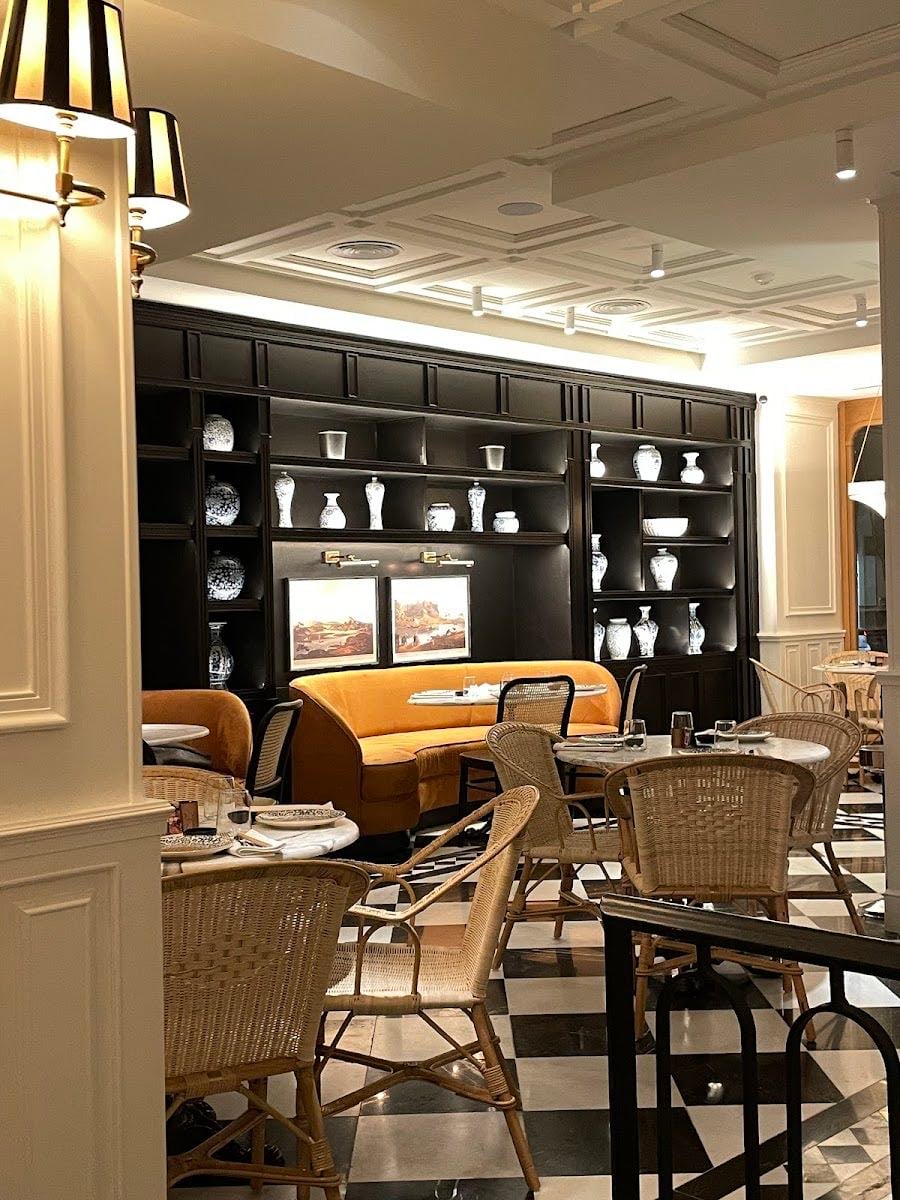 Issei Nikkei Restaurante