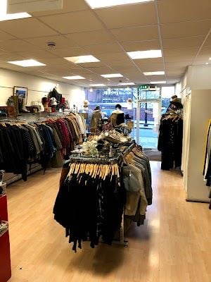 Octavia Foundation Hampstead - Great 2nd hand finds