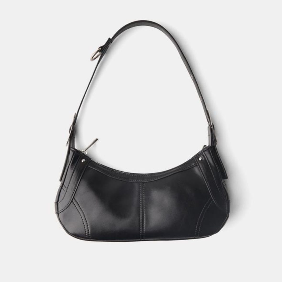 Topstitched shoulder bag