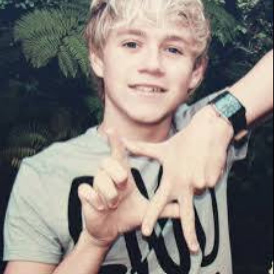 holliexhoran