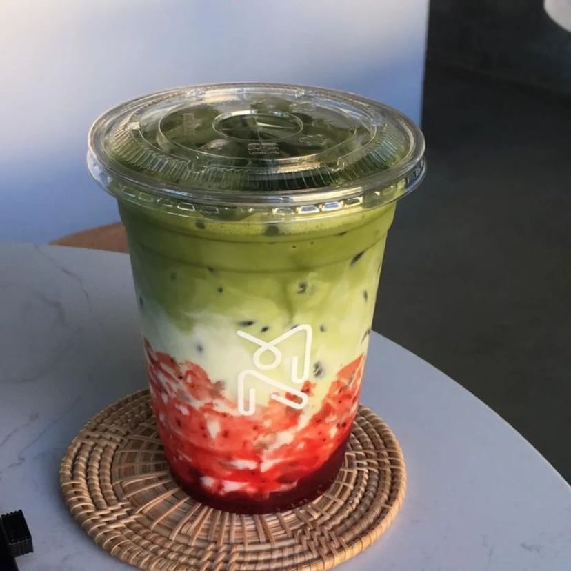 Bubble tea - Strawberry matcha one !