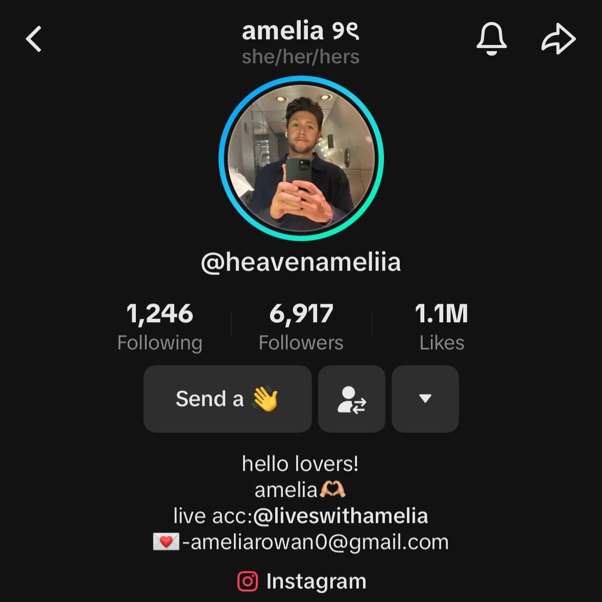 @heavenamelia - Discovered her not long ago but she’s soooo sweet