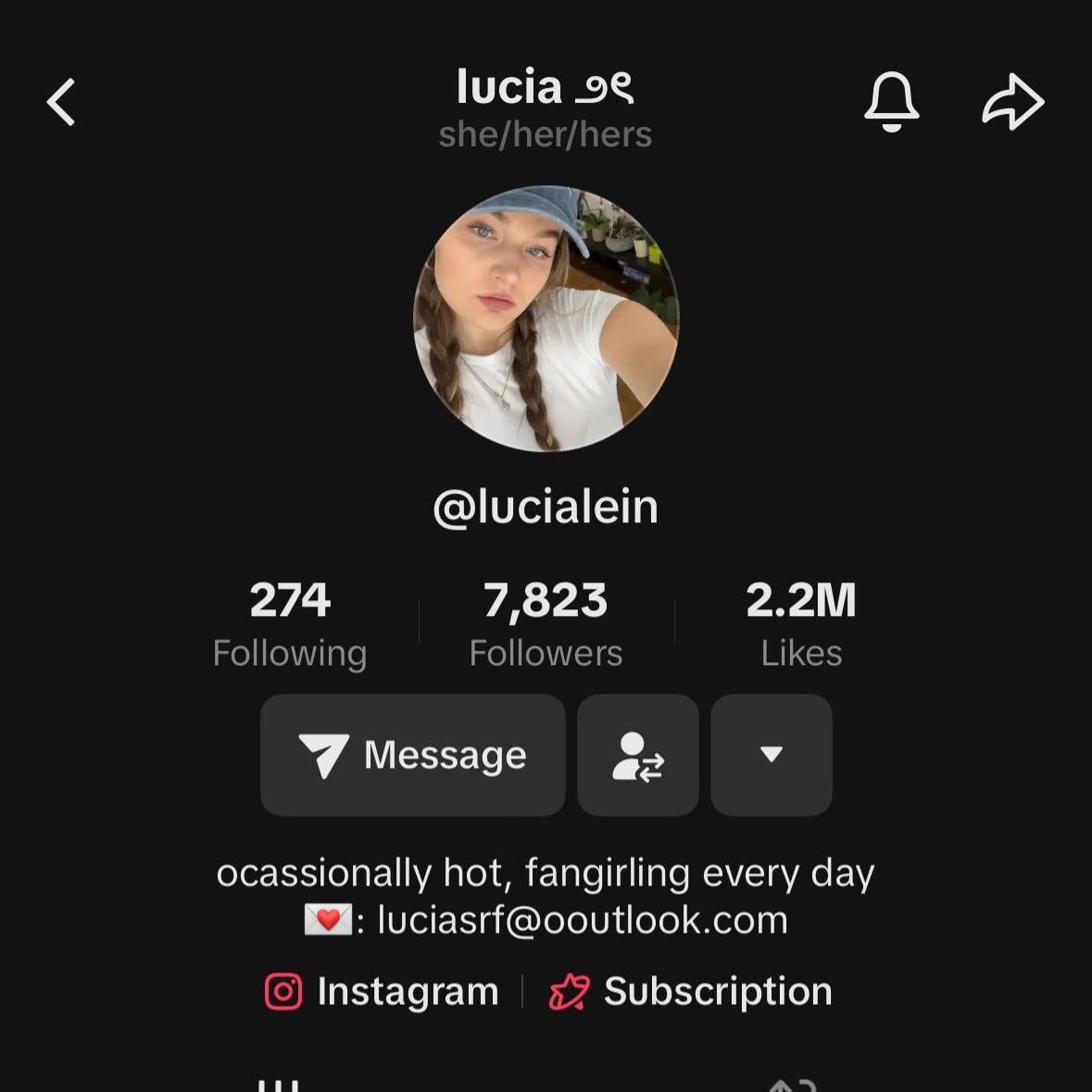 @lucialein - She’s GORGEOUS