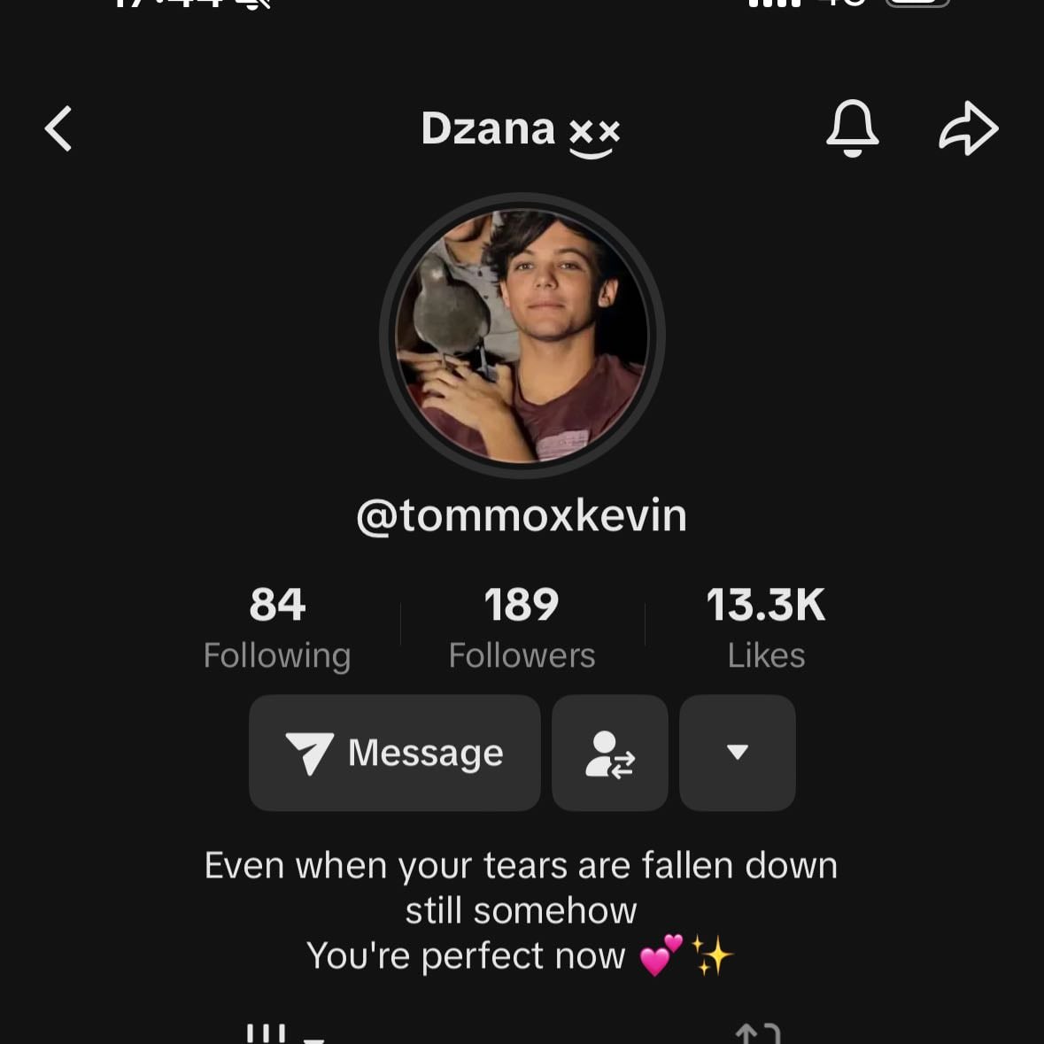 @tommoxkevin - Dzana is literally the nicest person ive ever ever met