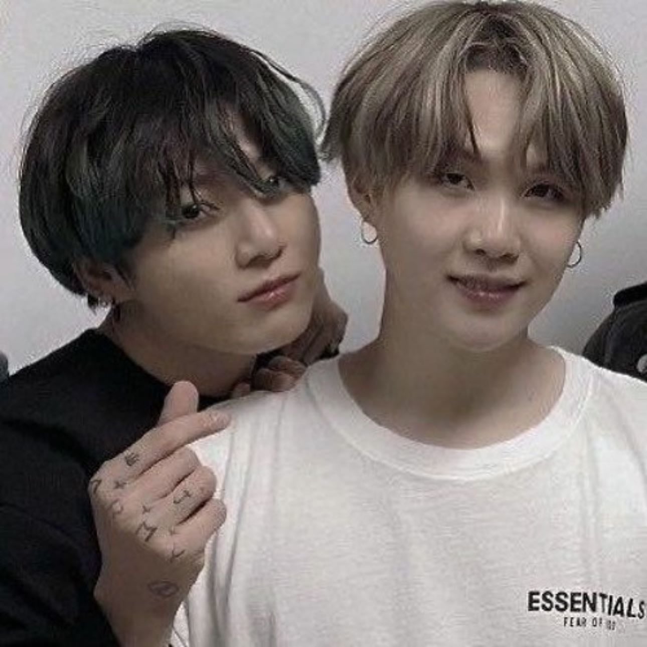 yoonkook do bts - mis chiquistrikis