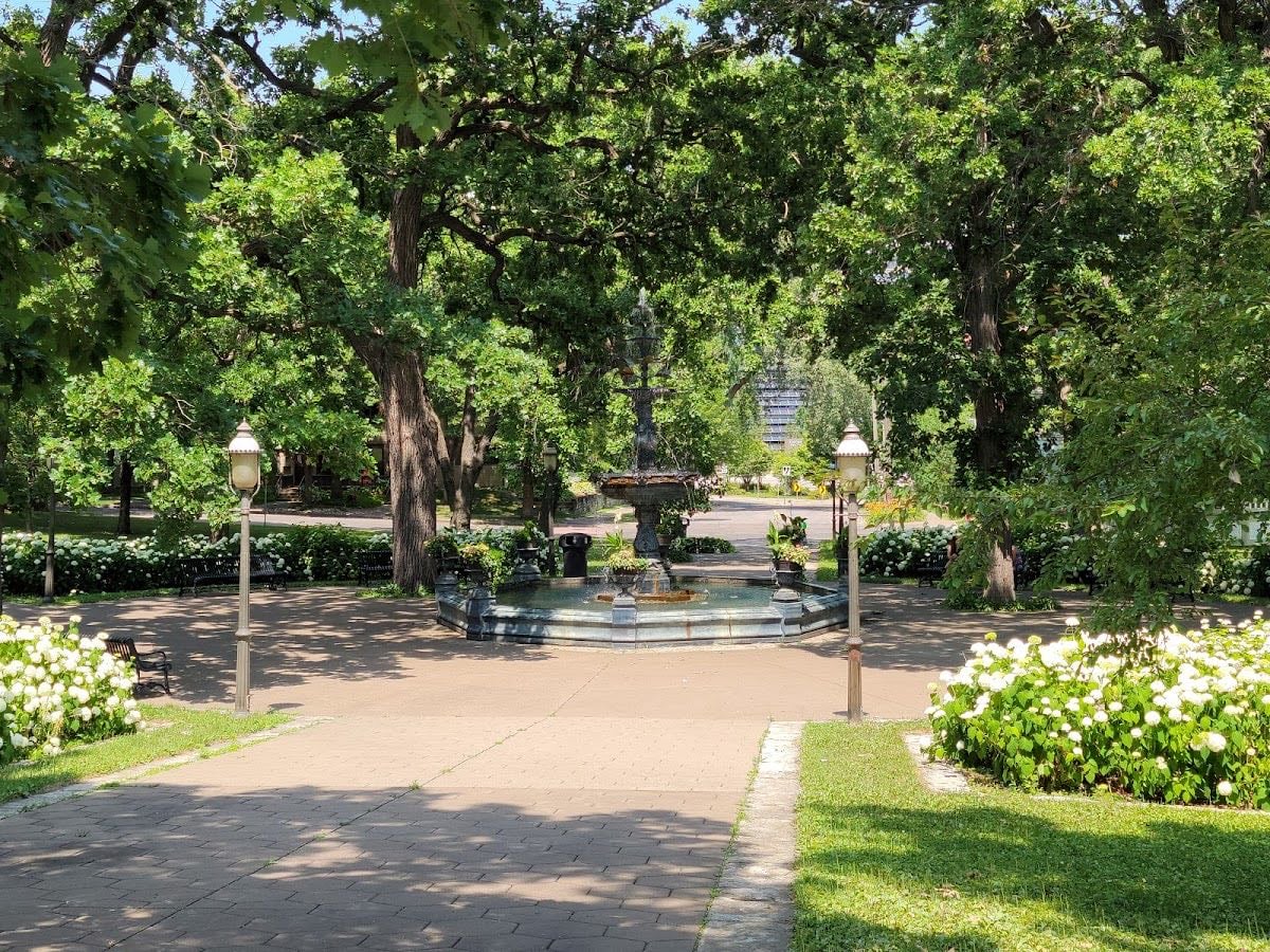Irvine Park