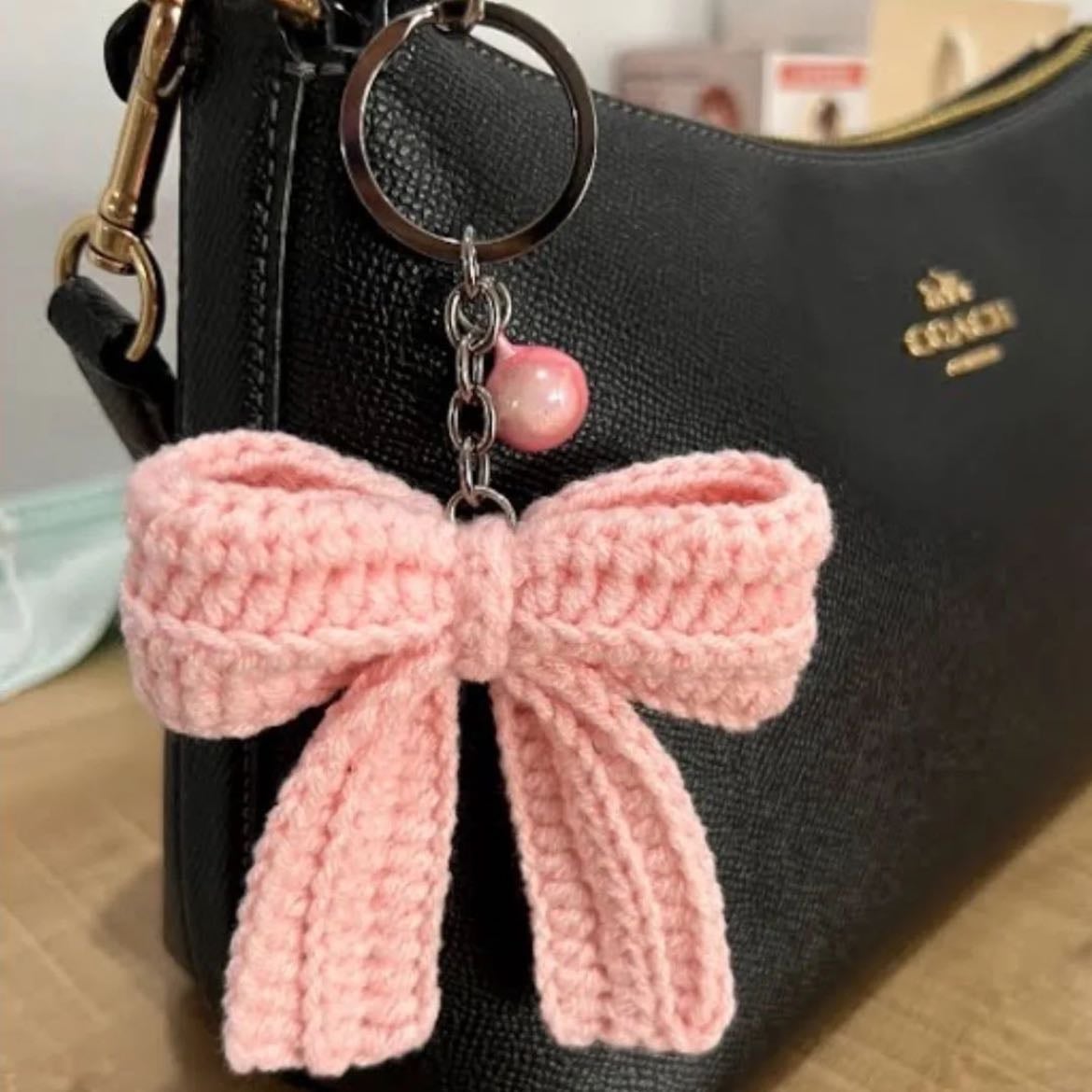 bow keychain