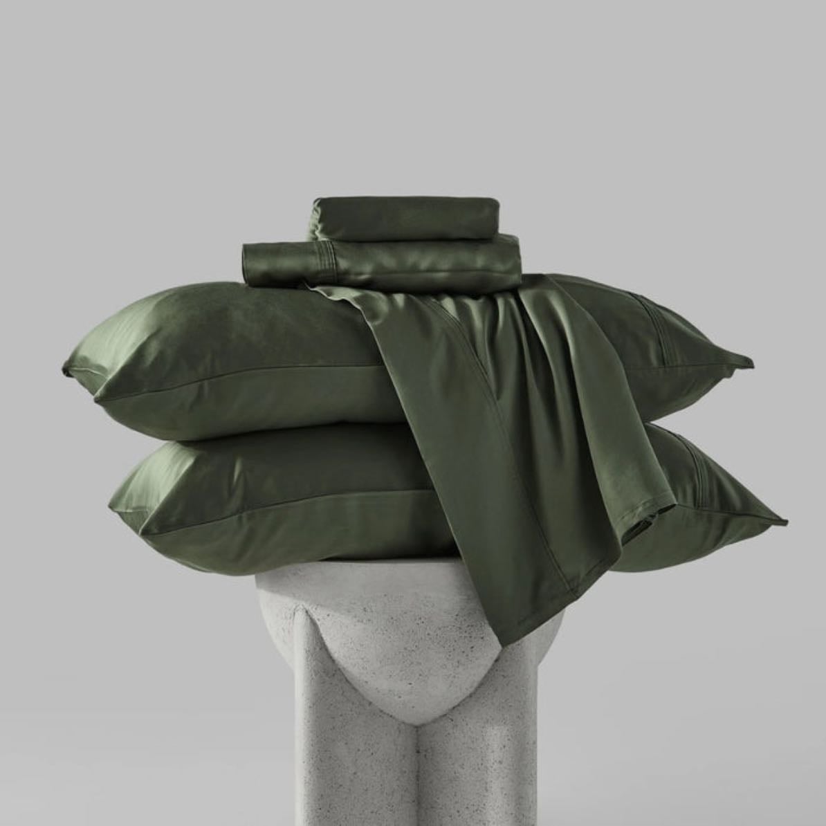 Iced Cooling Sheets + duvet cover set - Olive - Hush