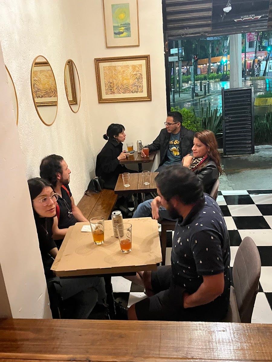 Brisa Tap Room