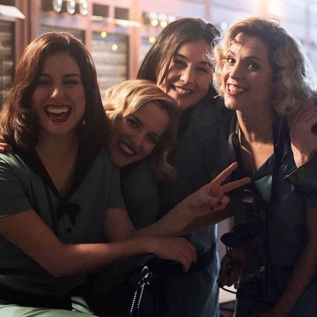 Las chicas del cable - Gema R. Neira, Ramón Campos, Teresa Fernández-Valdés · 2017