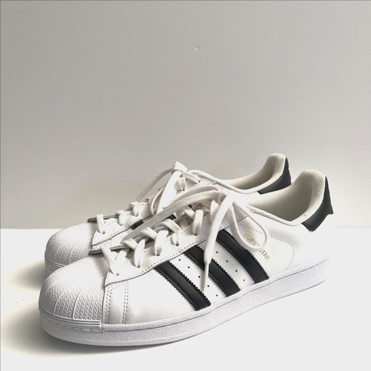 adidas superstars