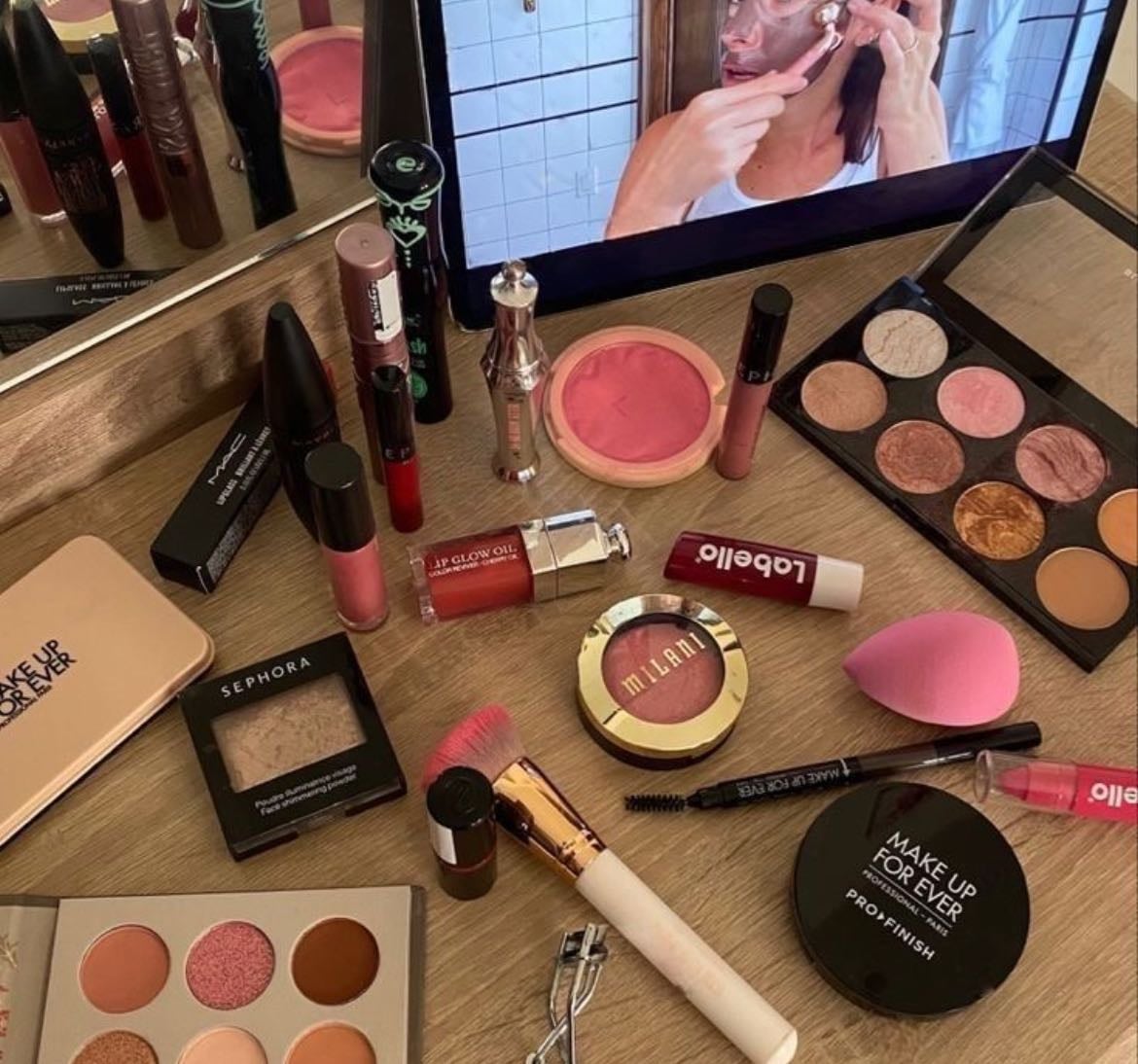 makeup !