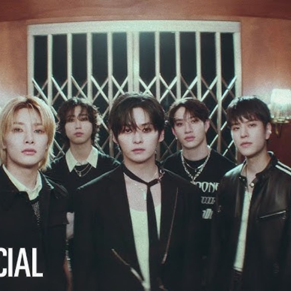 Stray Kids mvs