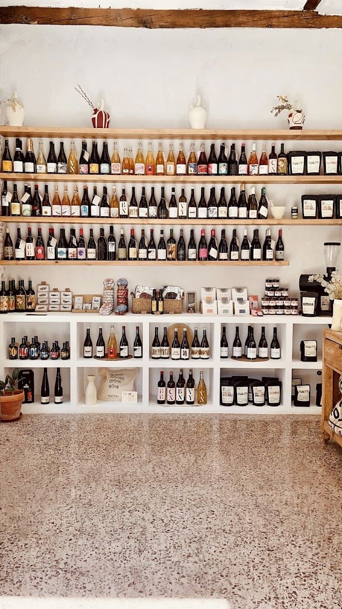 PASTORA – Specialty Coffee & Vinos naturales