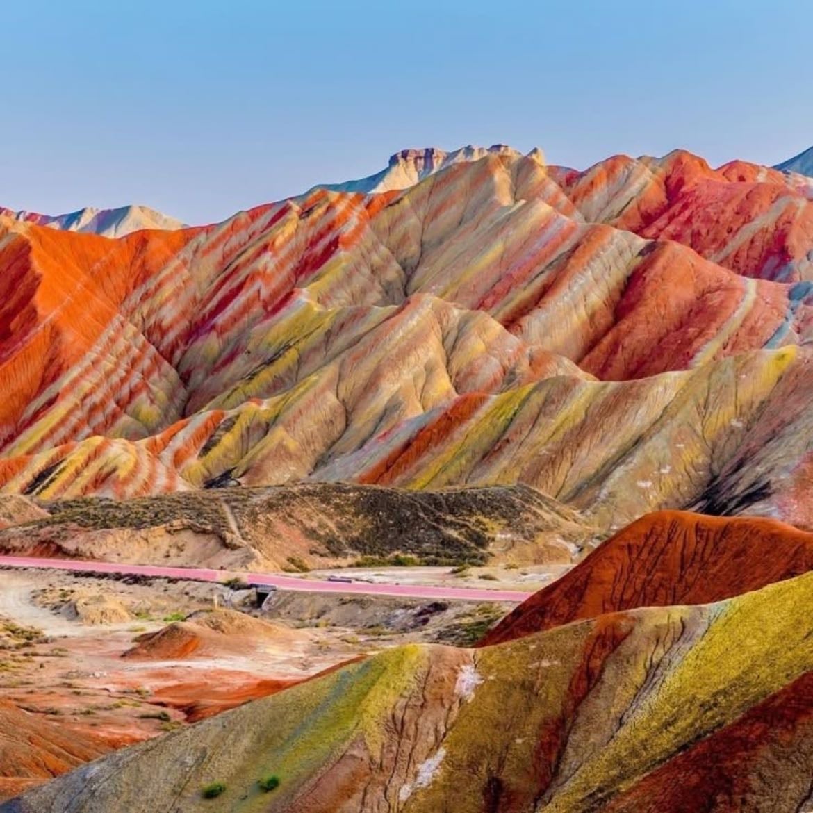 Rainbow Mountain