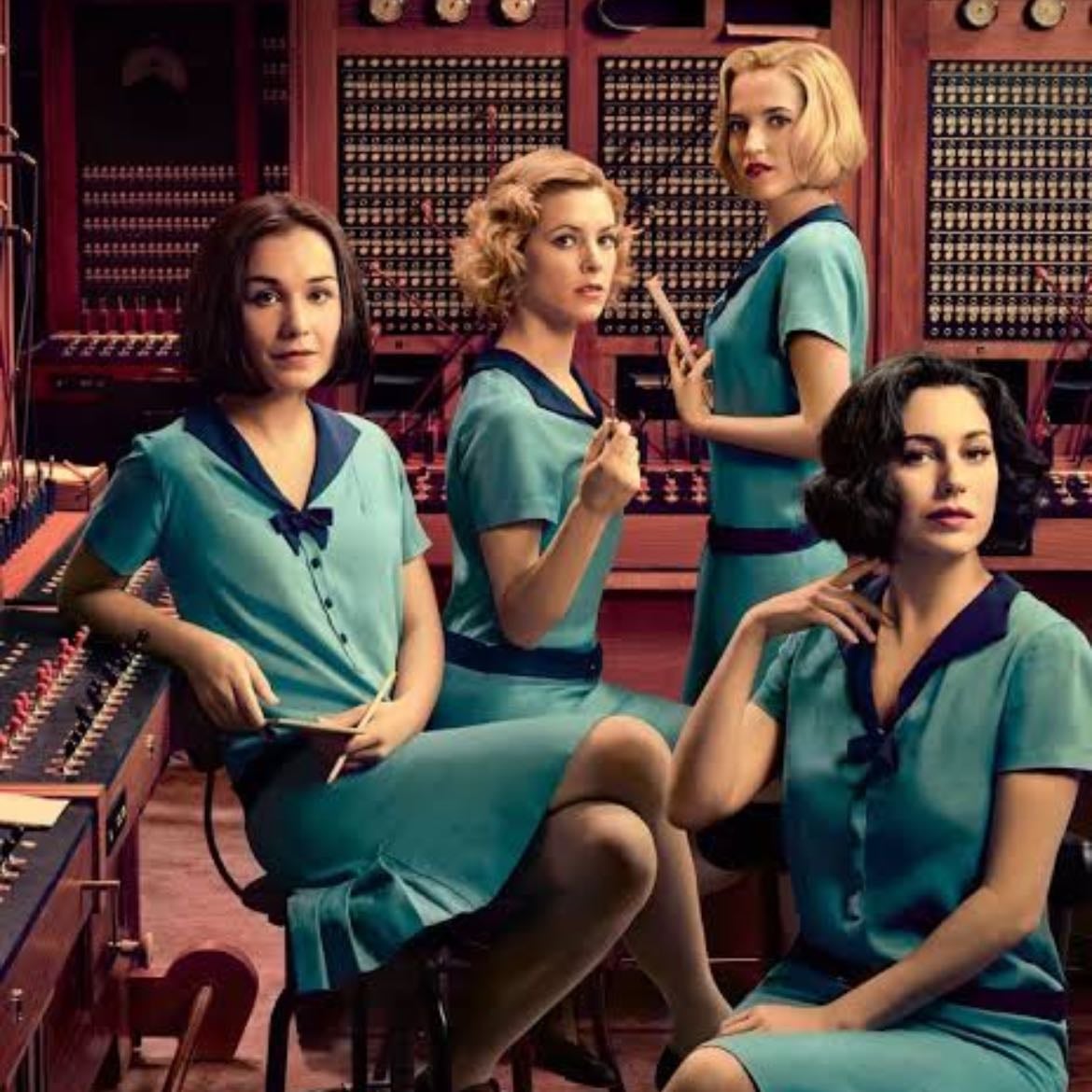 Cable Girls - Ramón Campos, Gema R. Neira, Teresa Fernández-Valdés · 2017