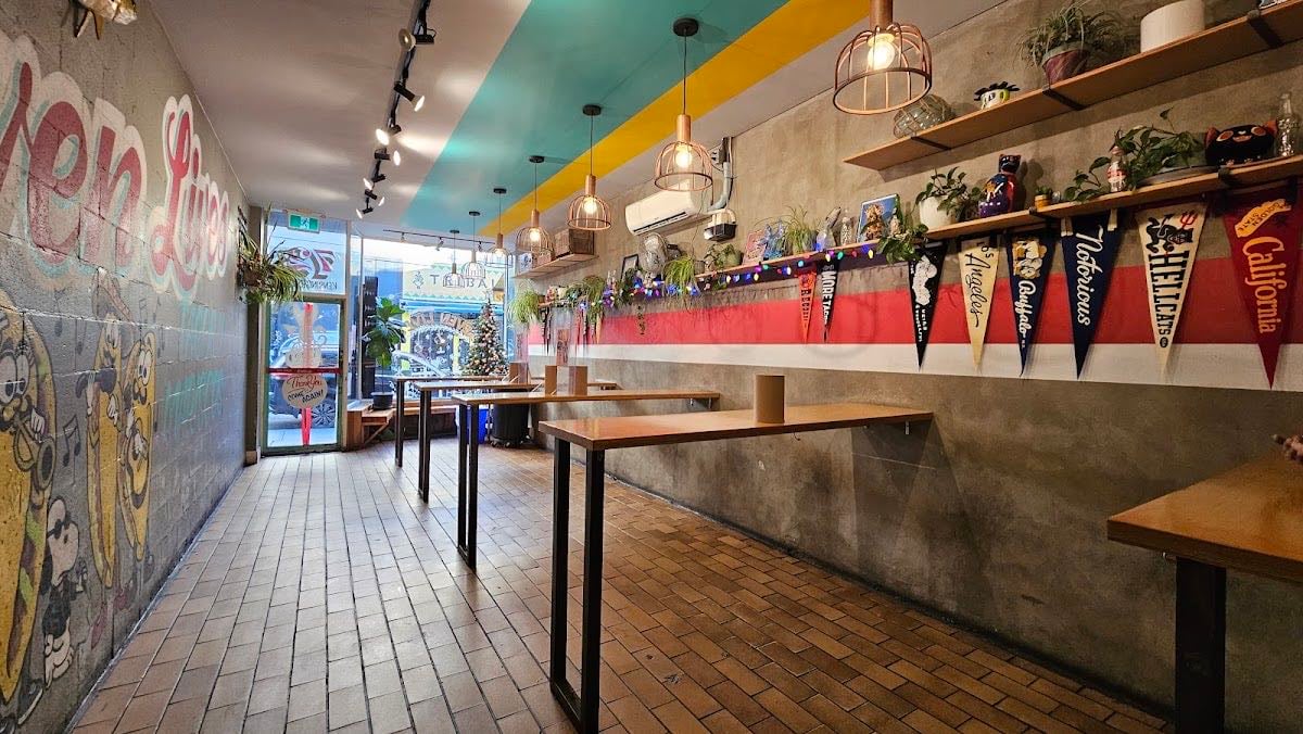 Seven Lives Tacos y Mariscos - cheap tacos