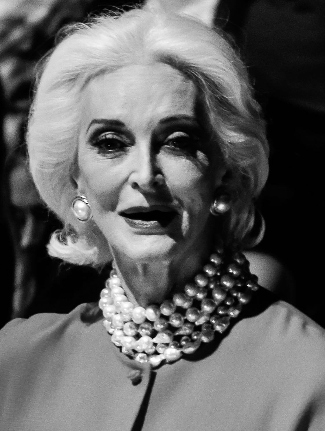 Carmen Dell’Orefice - (1931-)
Actrice et modèle de mode américaine.
Mannequin la plus âgée du monde ( de 15 ans à 94 ans, aujourd’hui).
Modèle et Muse de Salvador Dali