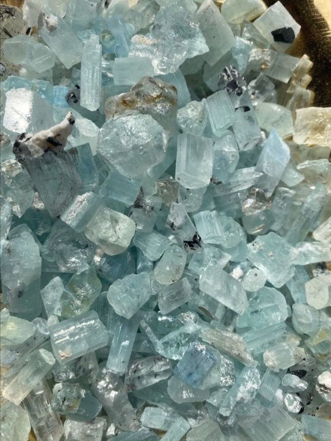 aguamarina - piscis, cáncer, acuario