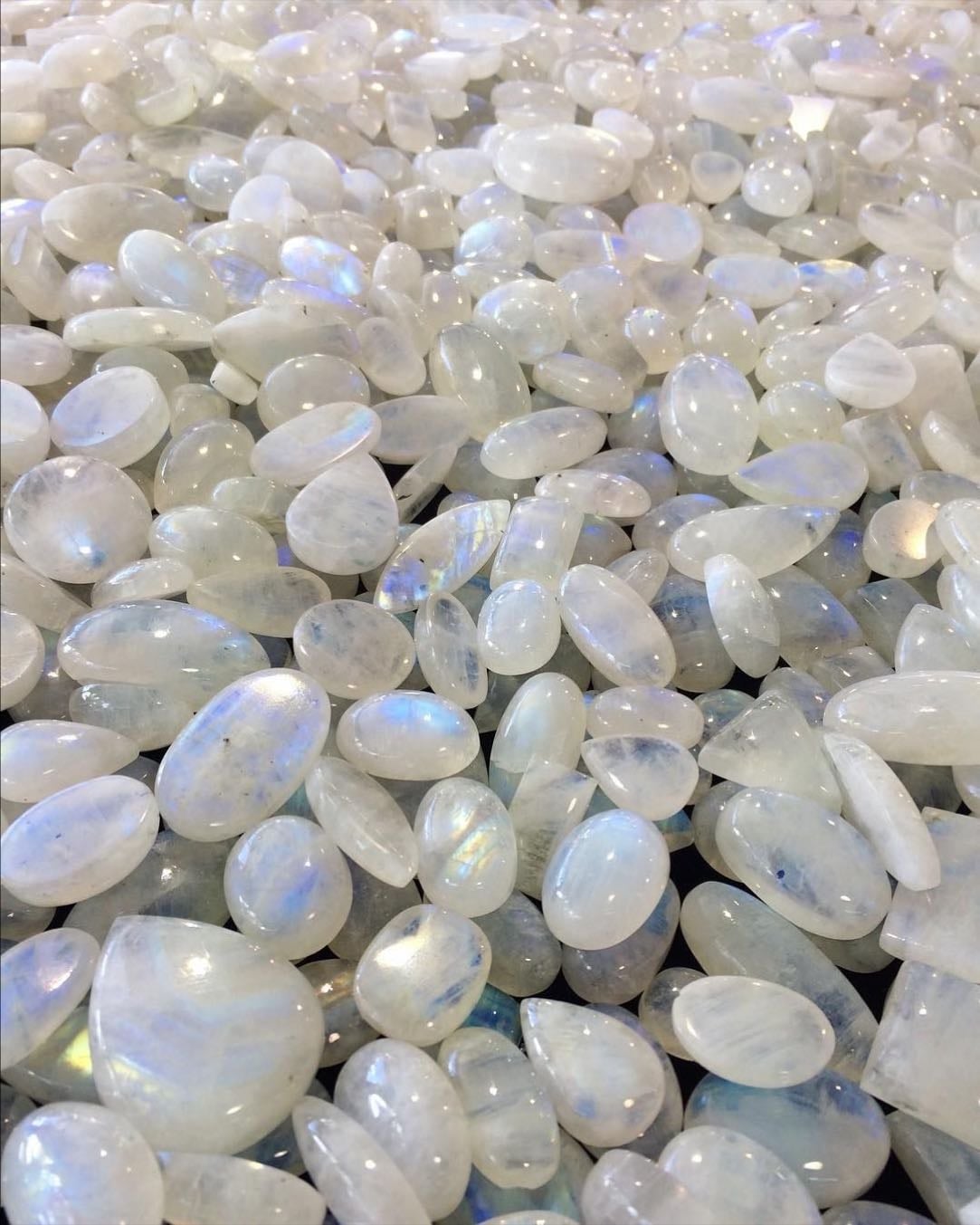 piedra de luna - cancer, piscis, escorpio